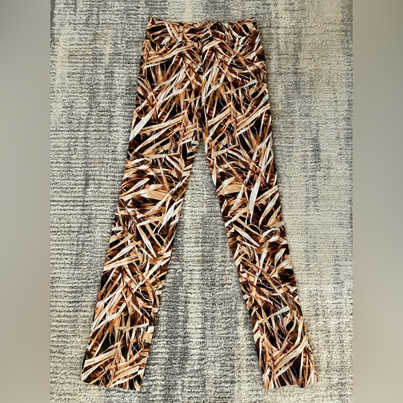 Dolce & Gabbana Size 25 Straight Leg Straw Print Pants - Picture 1 of 9